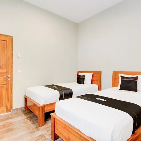 Capital O 94274 Homestay Balimoelih